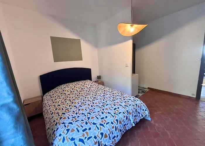 Villa Avec Piscine Et Vue A 700 M De La